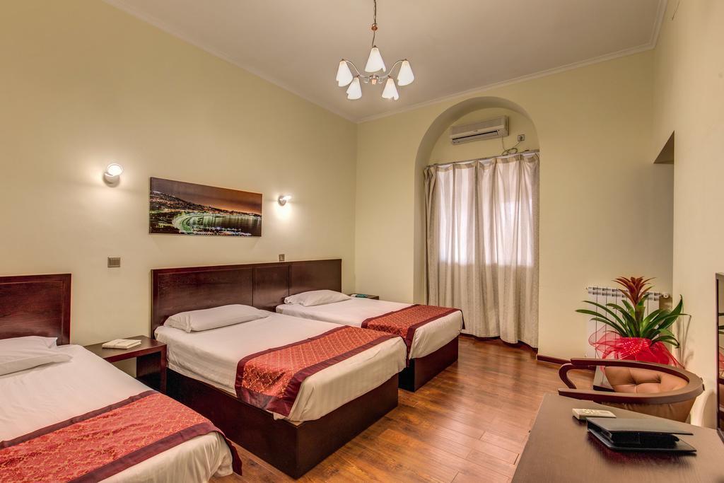New Albatros Checkin Portafortuna Guesth House Rome Exterior photo